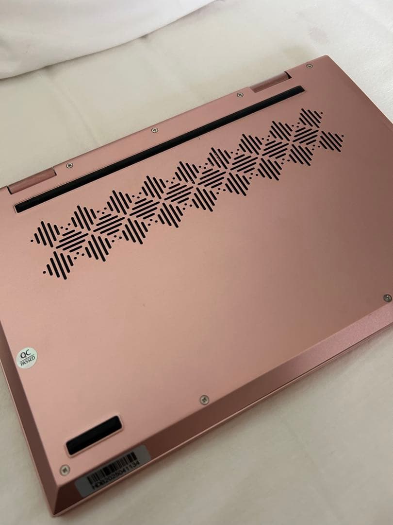 可愛いパソコン　オールピンク　ノートPC 2way タッチパネル