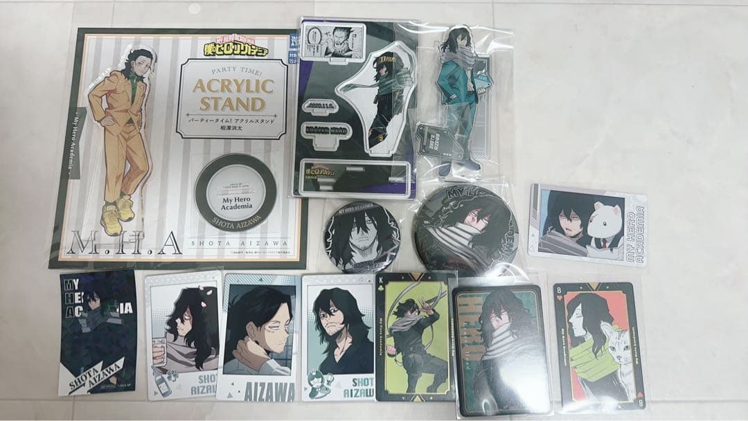 相澤消太　アクスタ　缶バッジ　紙類