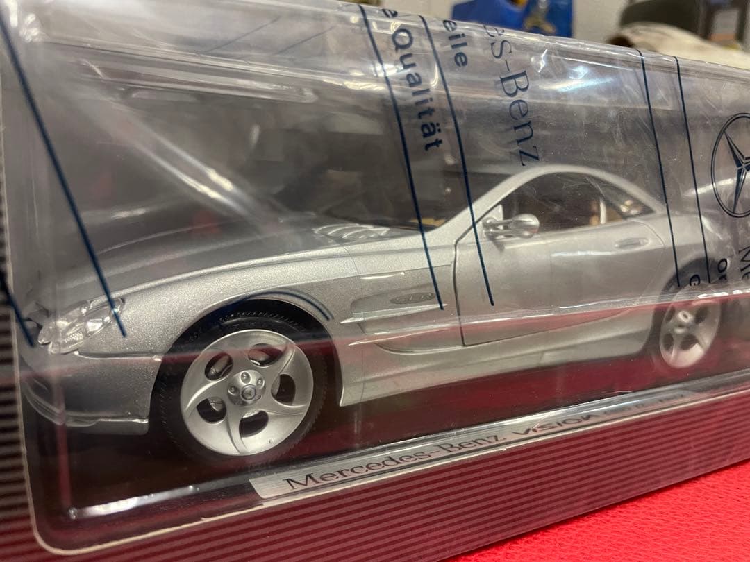 メルセデスベンツ　visionSLR