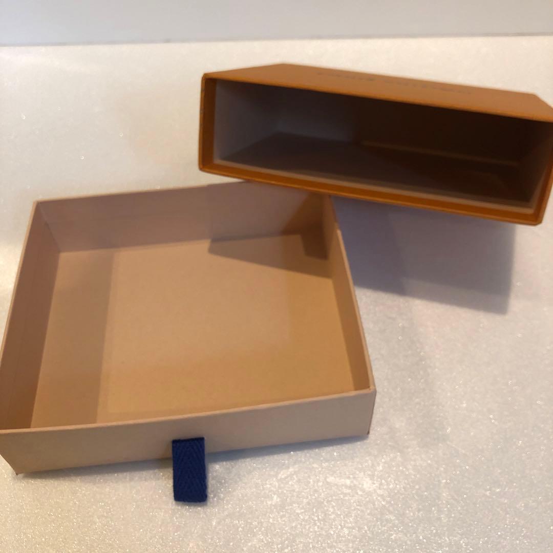 ルイヴィトン　LVサークル ネックストラップ付き スマートフォンホルダー