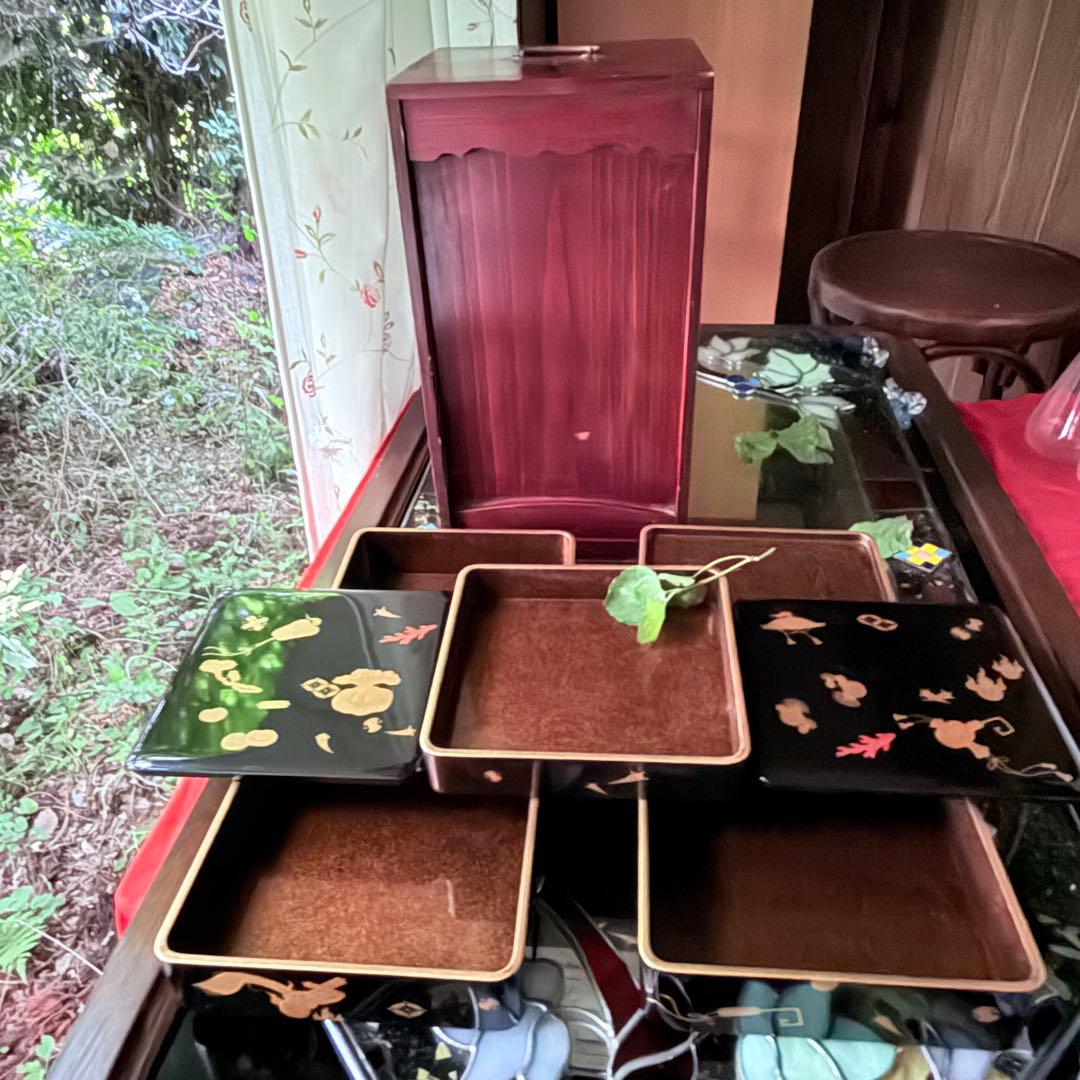 超限定1月2日20時迄‼️JAPAN『図替り宝尽くし』蒔絵梨地四段重台座付木箱入