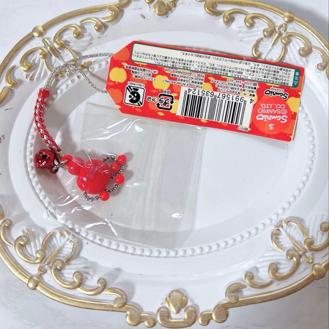 サンリオ　ハローキティ　ご当地ストラップ　青森限定　りんご便り