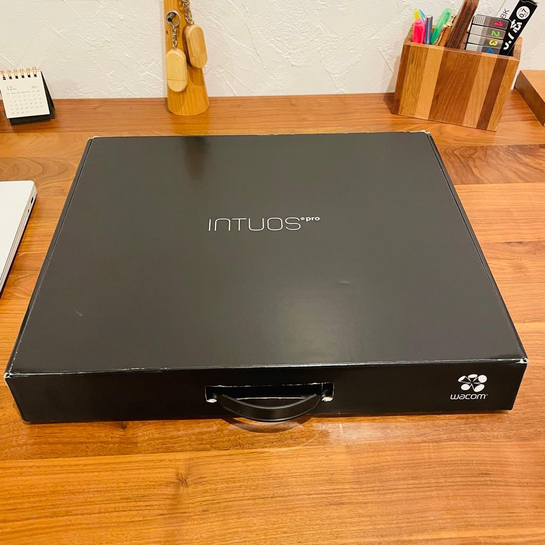【美品】Wacom Intuos Pro PTH-651 Mサイズ フルセット