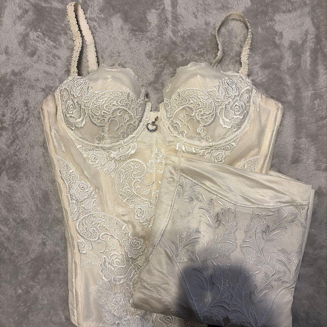 MARCO ブライダルインナー　Ｃ75