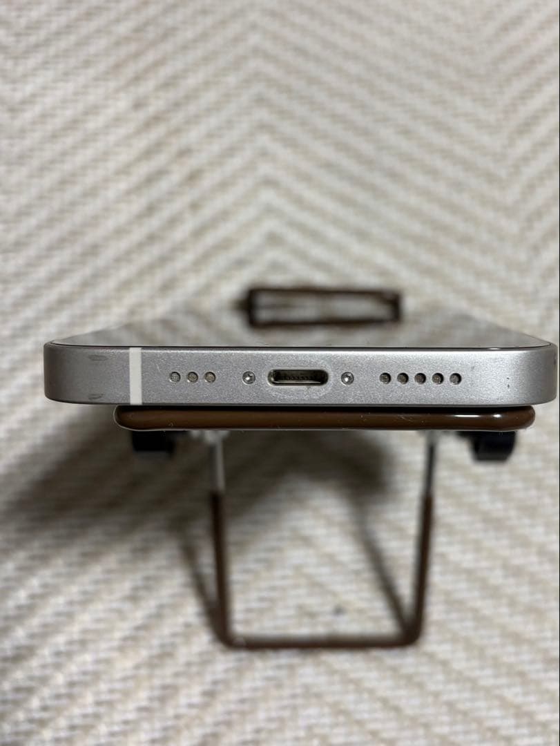 Apple iPhone 13 ホワイト 本体5000円値引き中！