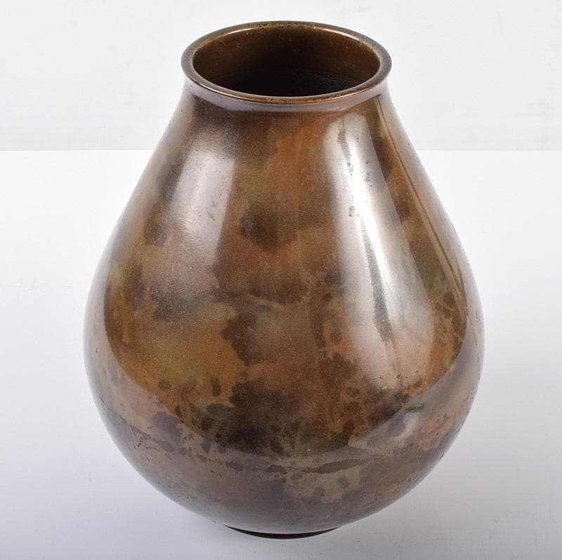 金工　省雲刻　古銅製　玉獅子雕　花瓶　M R3734