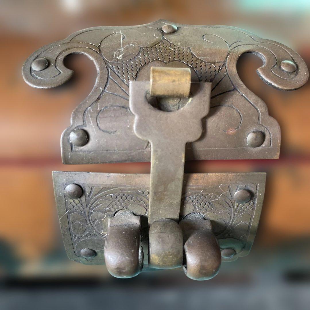 【極希少】韓国？家具 鏡付き 化粧箱　宝石箱 アンティーク　レトロ　骨董品。30