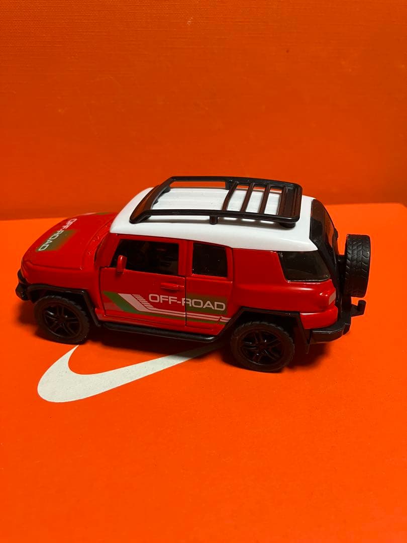 4台セット fjクルーザー cruiser SUV ミニカー ルーフラック付き