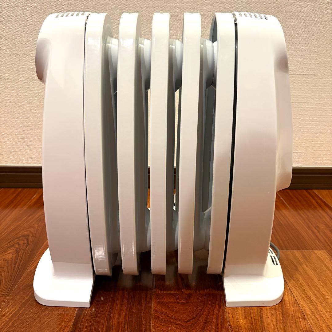 【美品】DeLonghi オイルヒーター ホワイト　NJ0505E デロンギ