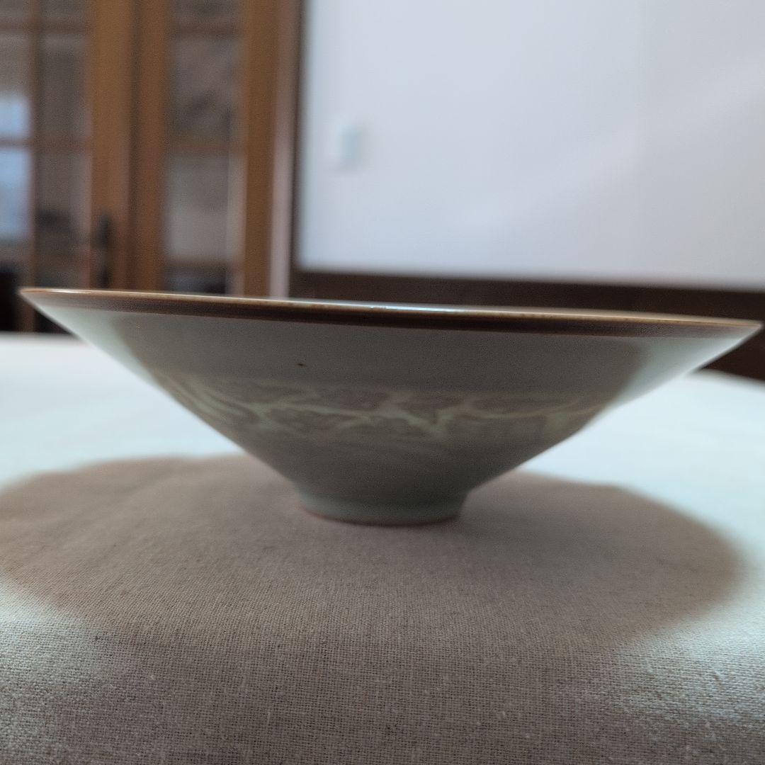 茶道具　青磁平茶碗　龍と鳳凰の図柄　化粧箱入