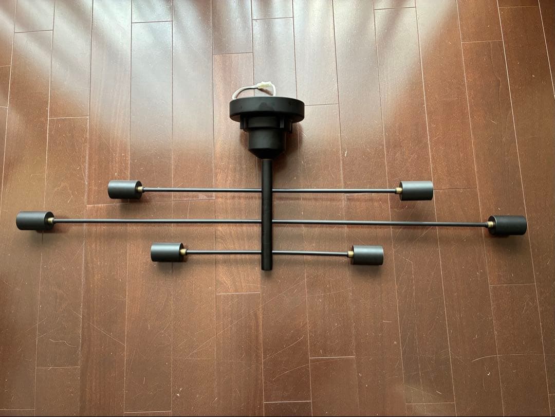 unico Astre シーリングライト　電球付き