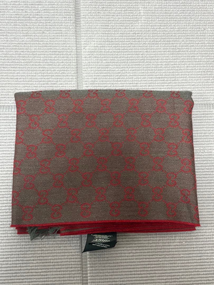 GUCCI マフラー