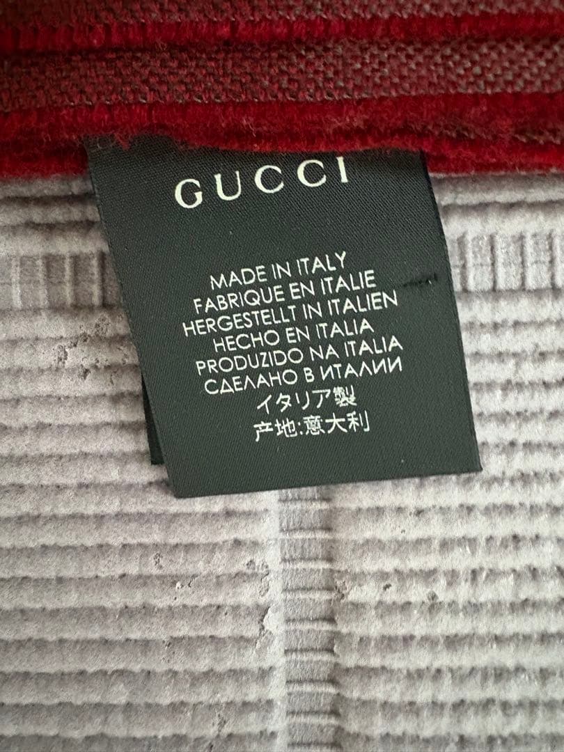 GUCCI マフラー