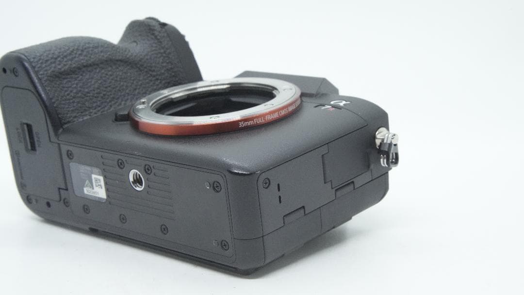 【Y3015】 SONY α 7R Ⅳ ILCE-7RM4 ミラーレス一眼