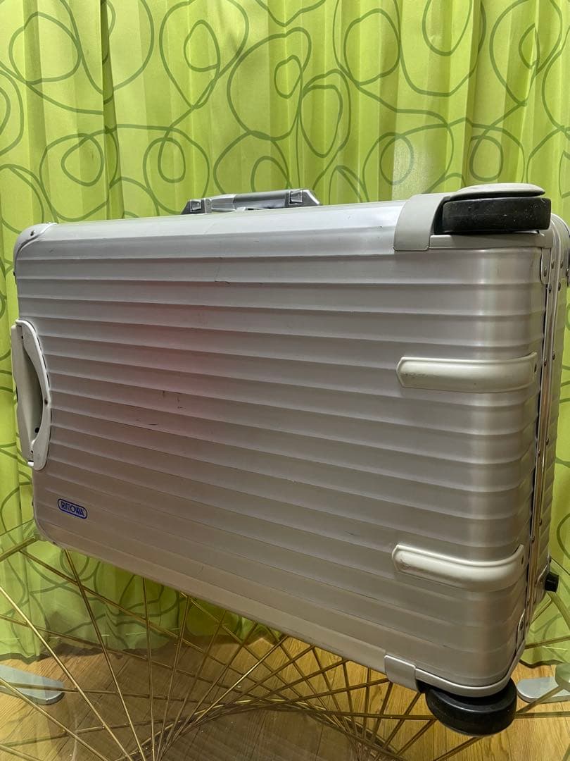 RIMOWA アルミスーツケース オールド　絶版廃盤品　22✖️42✖️62