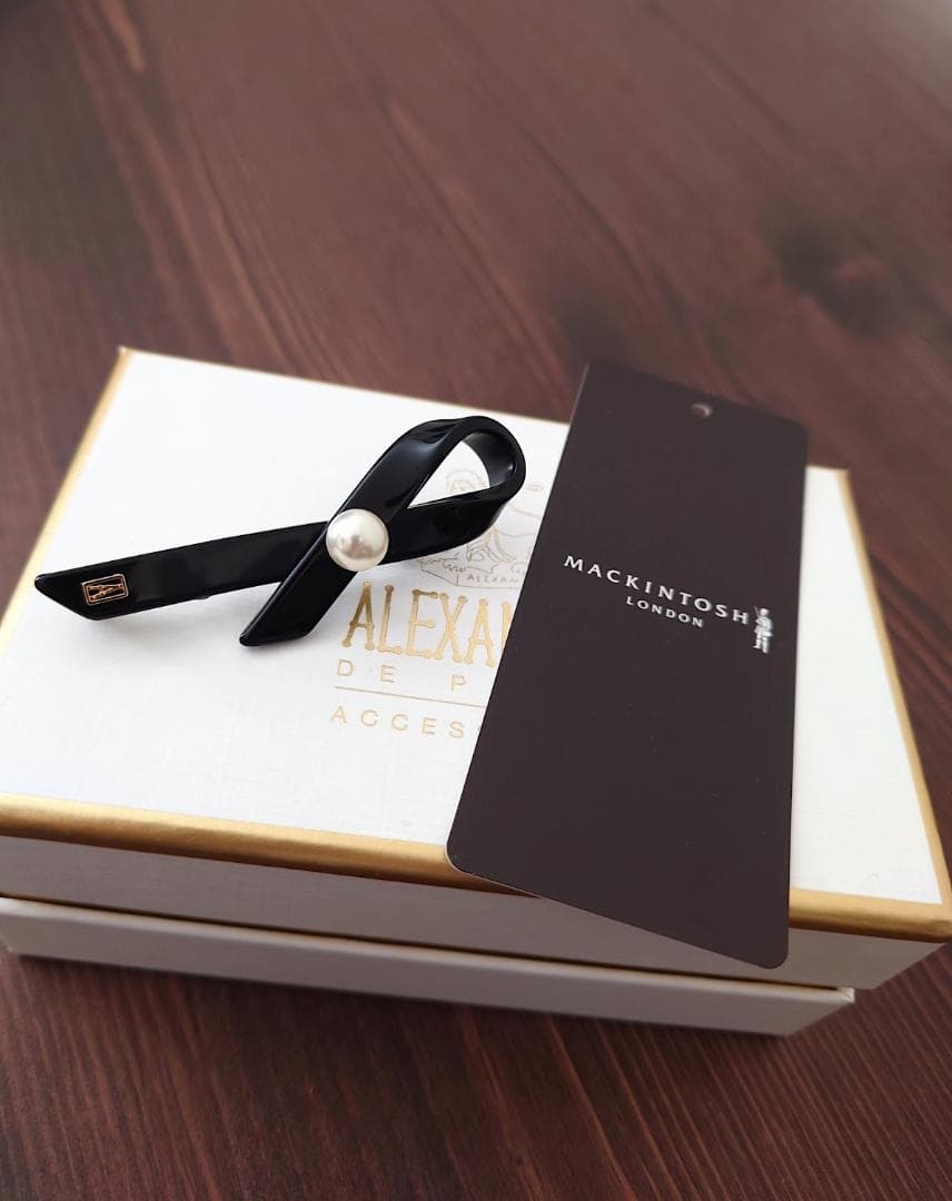 美品 アレクサンドルドゥパリ×マッキントッシュ 限定ブローチ パールリボン