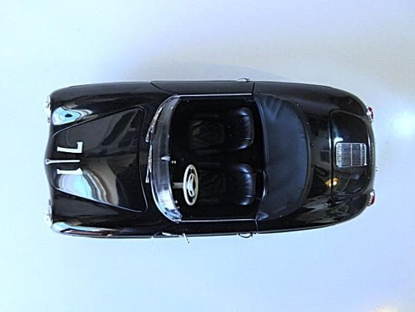 特価 AUTOart (1/18) ポルシェ 356 Speedster