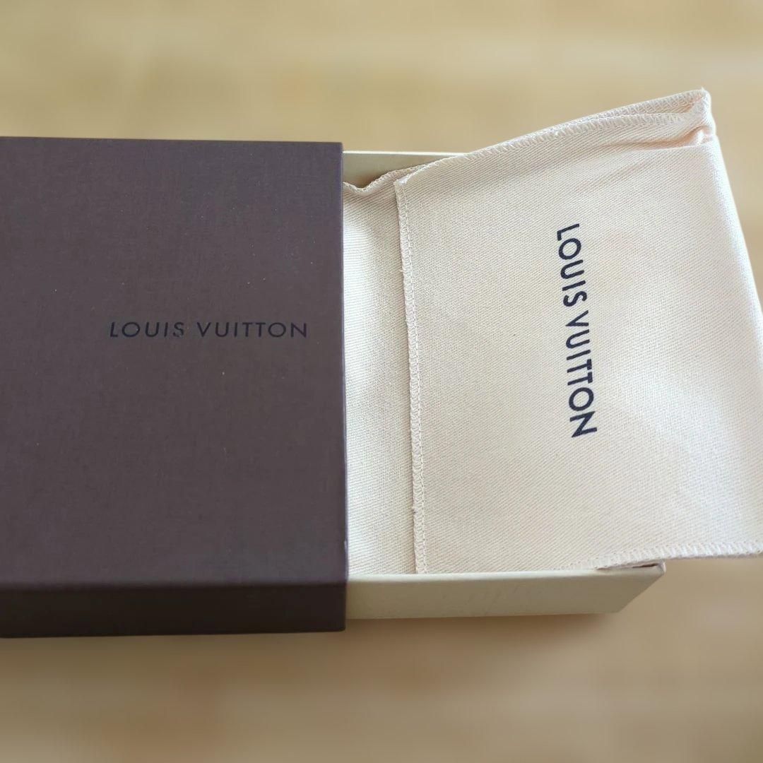 ルイヴィトン ヴィエノワ モノグラム 二つ折り財布（箱・袋有ります）