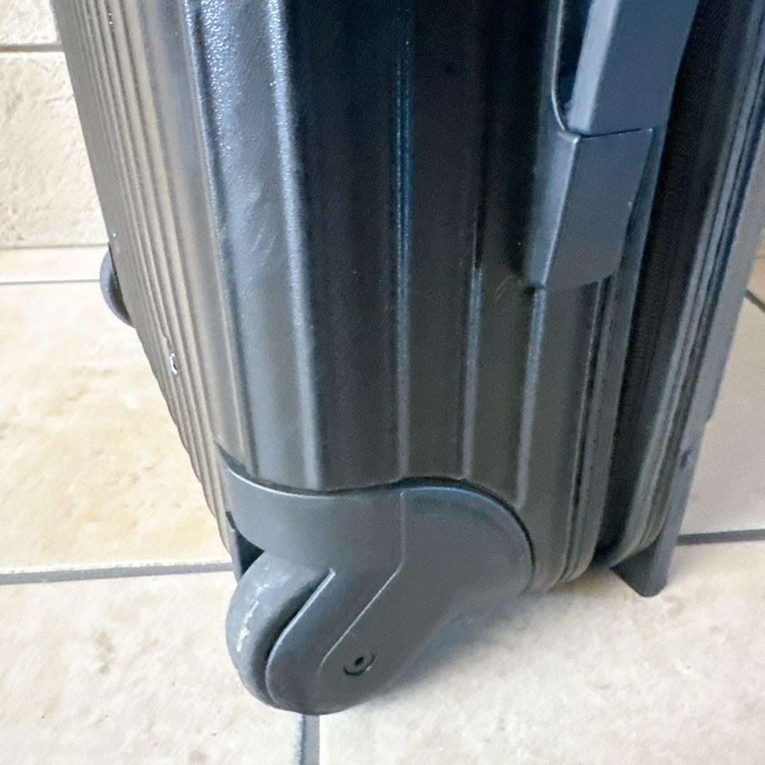 【美品】リモワ サルサ スーツケース キャリーケース 35L 2輪 ブラック