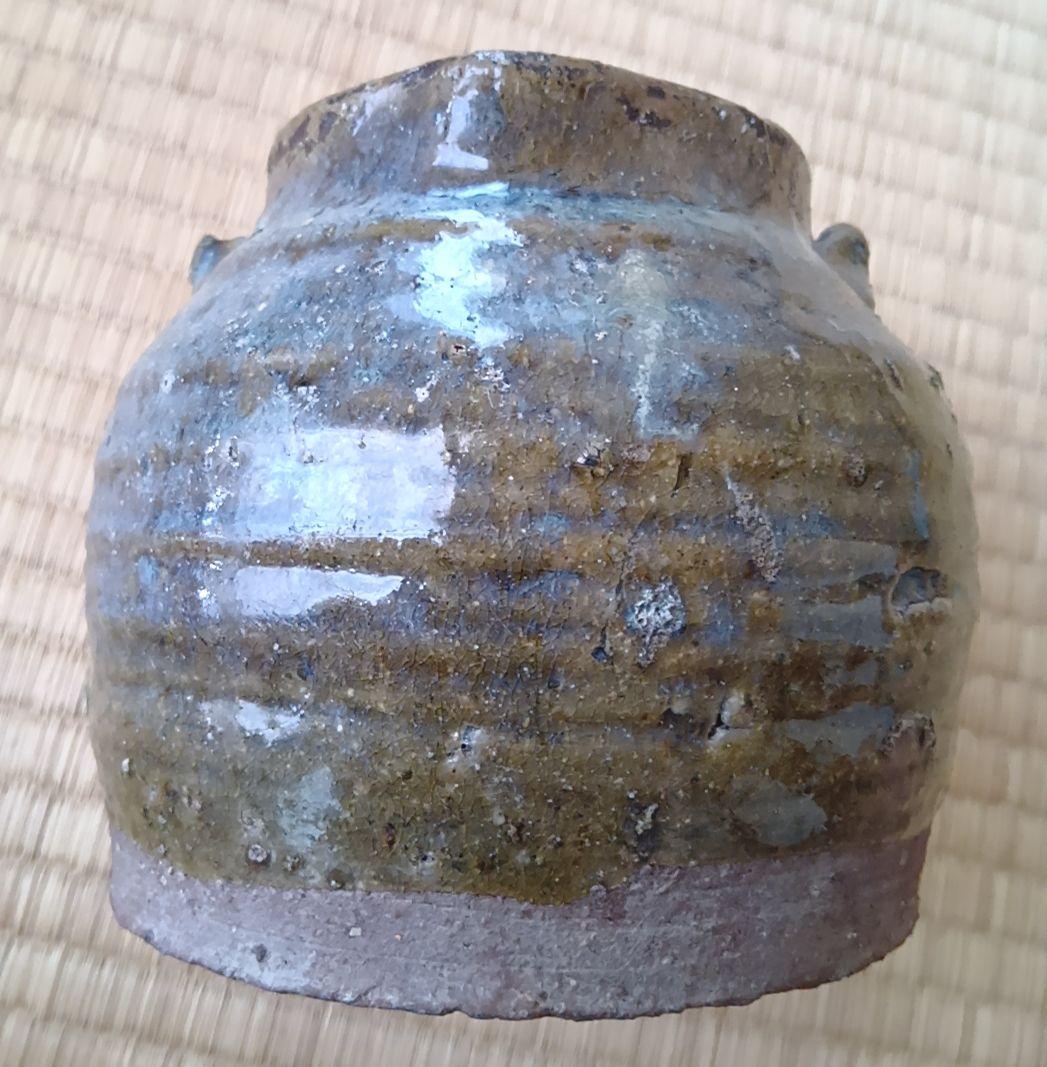 骨董品 古瀬戸風 小壺 油壺 耳付 古陶器 茶道具 アンティーク 片口壺