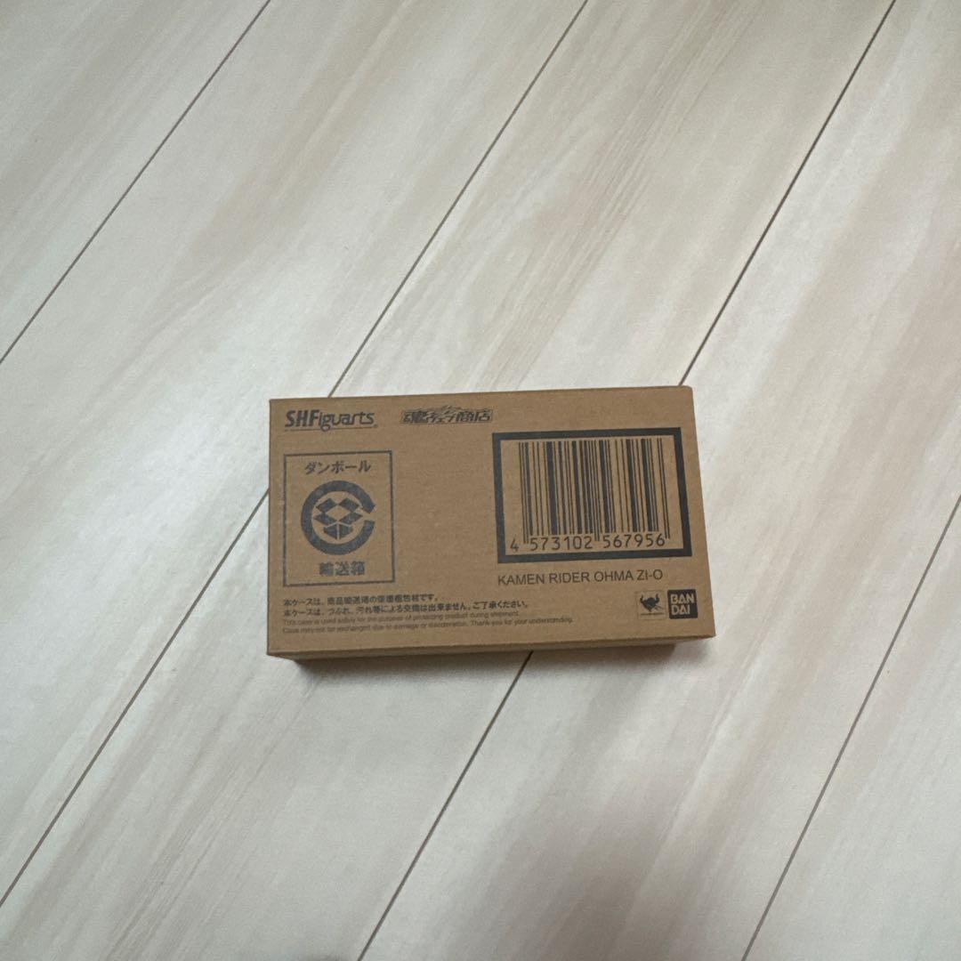 未開封新品✨フィギュアーツ 仮面ライダー　オーマジオウ