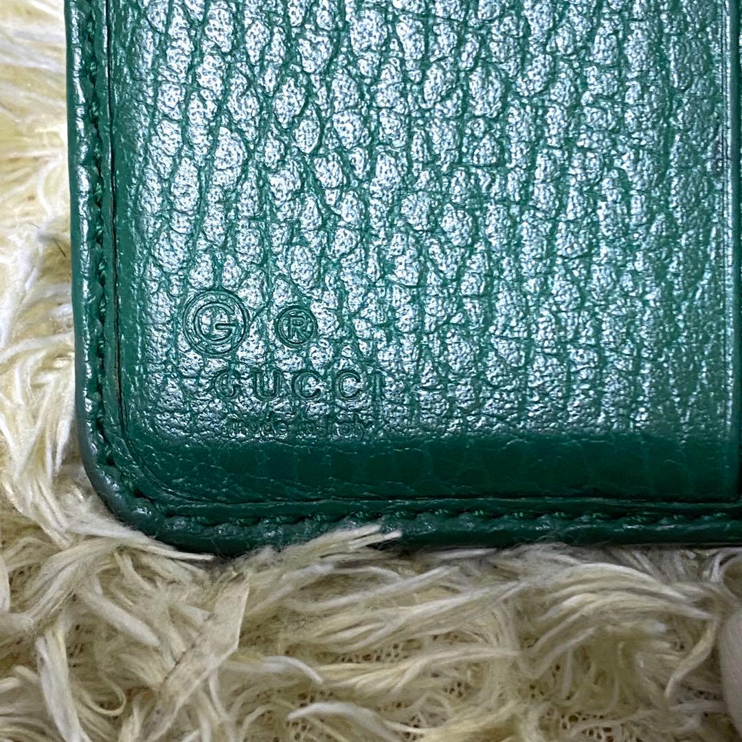 美品✨ GUCCI グッチ 折り財布 GGキャンバス ラウンドジップ グリーン