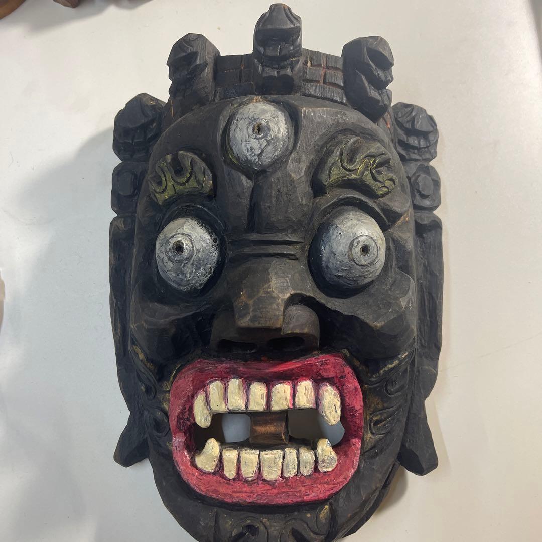 お面　魔除け　手彫り　チベット仏教