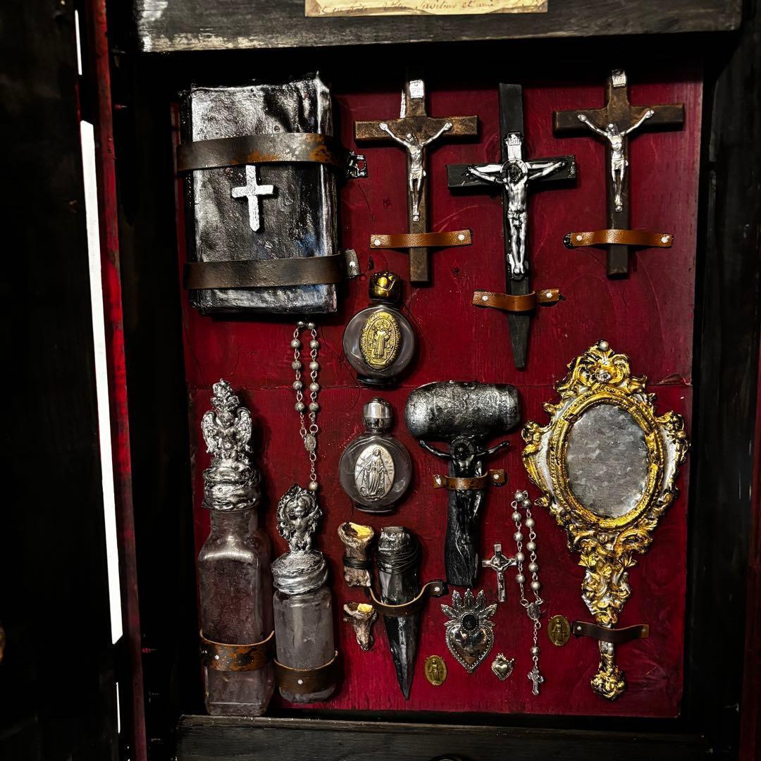 【Special Price】 悪魔撲殺箱(goat type)オブジェ