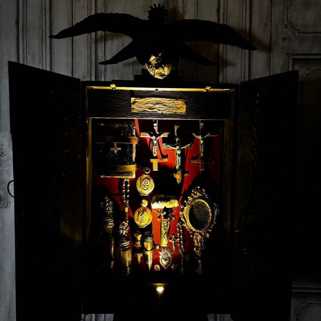 【Special Price】 悪魔撲殺箱(goat type)オブジェ