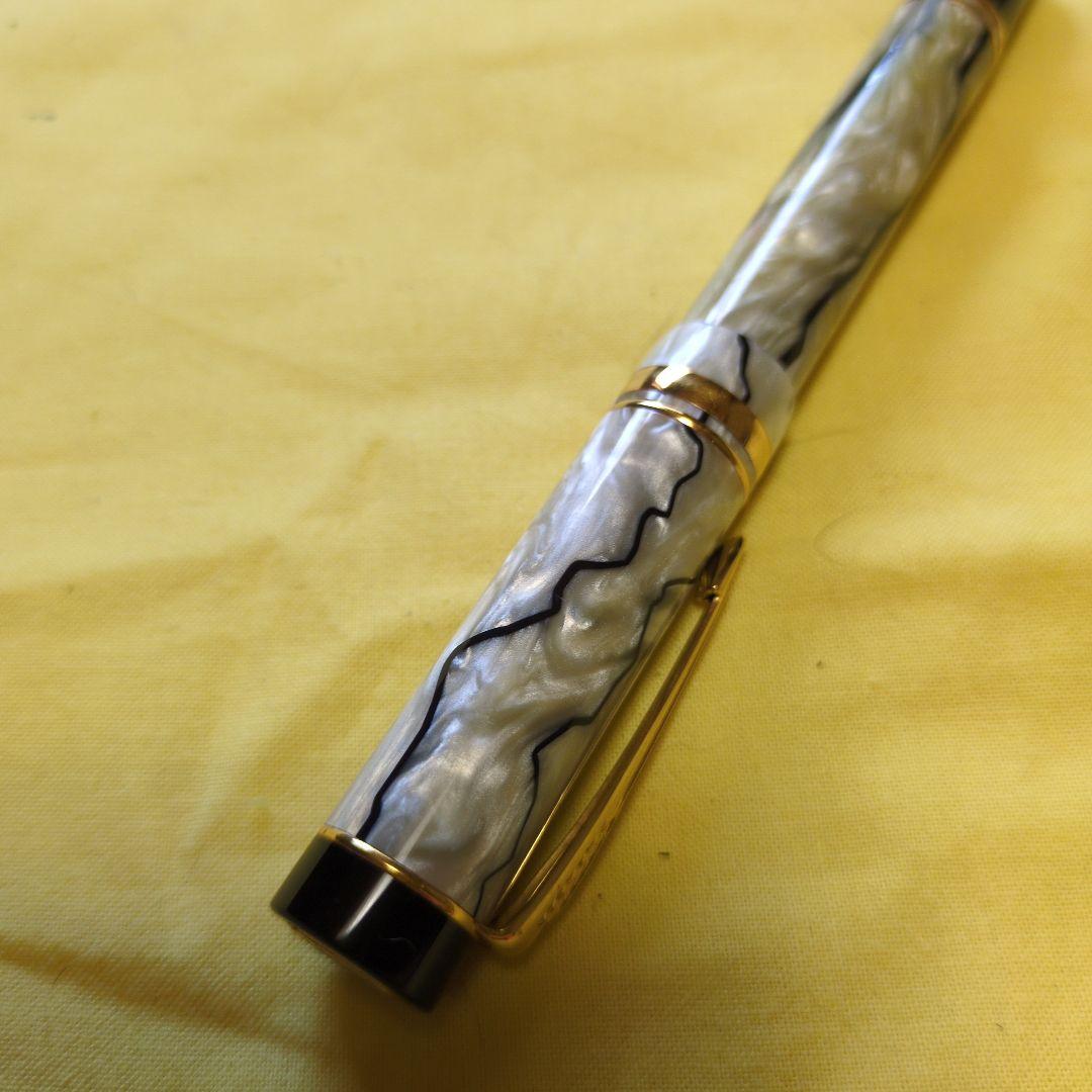 デュオフォールド　パールブラック　　18k 750