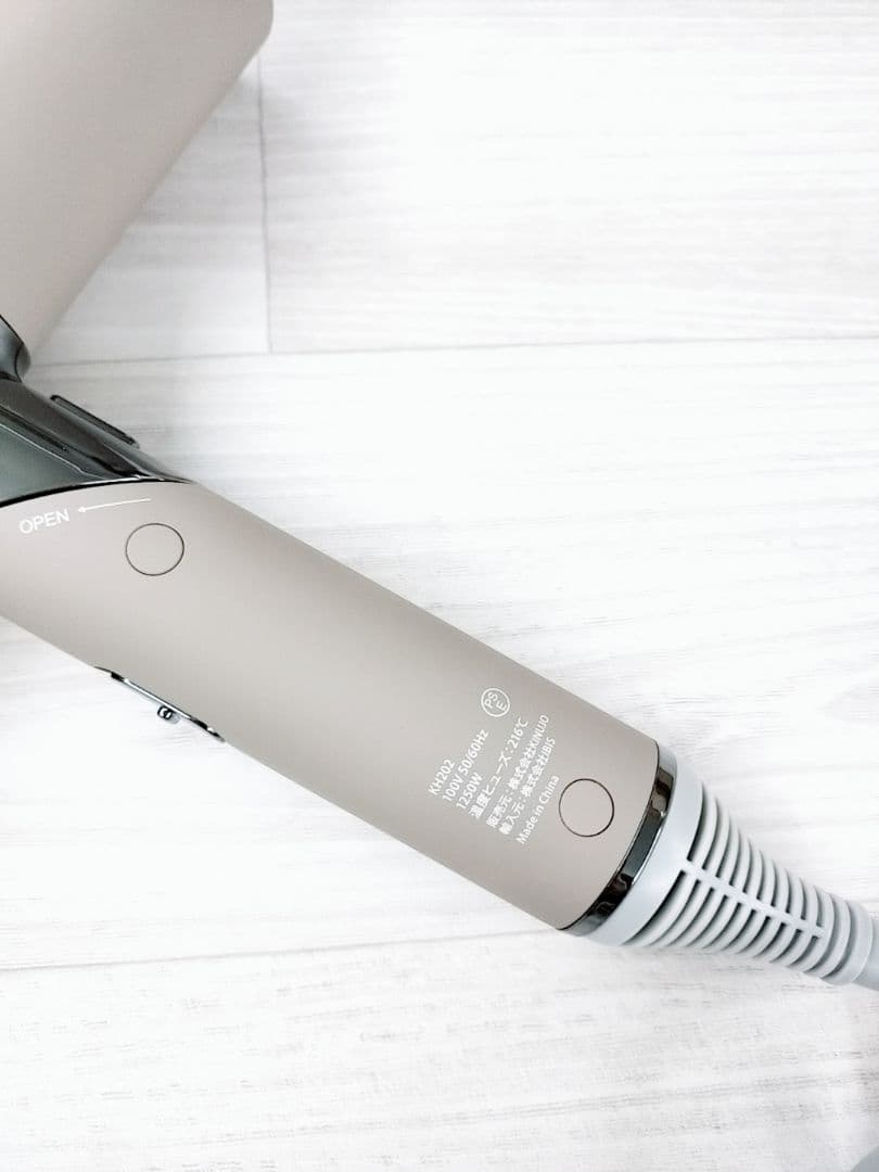 未使用に近い☺KINUJO 絹女 ドライヤー キヌジョ