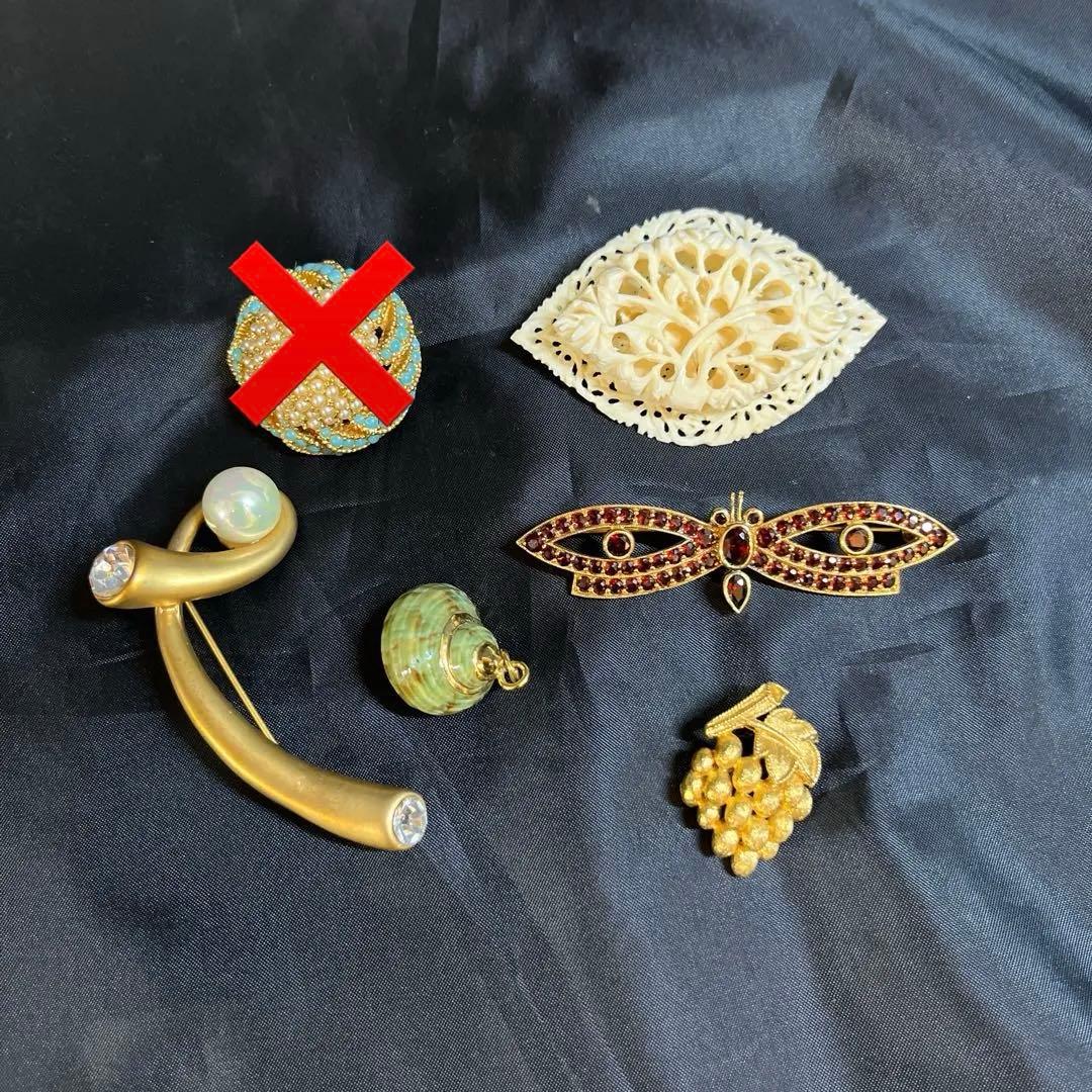 Trifari トリファリ 碌山 など ヴィンテージ ブローチ おまとめ