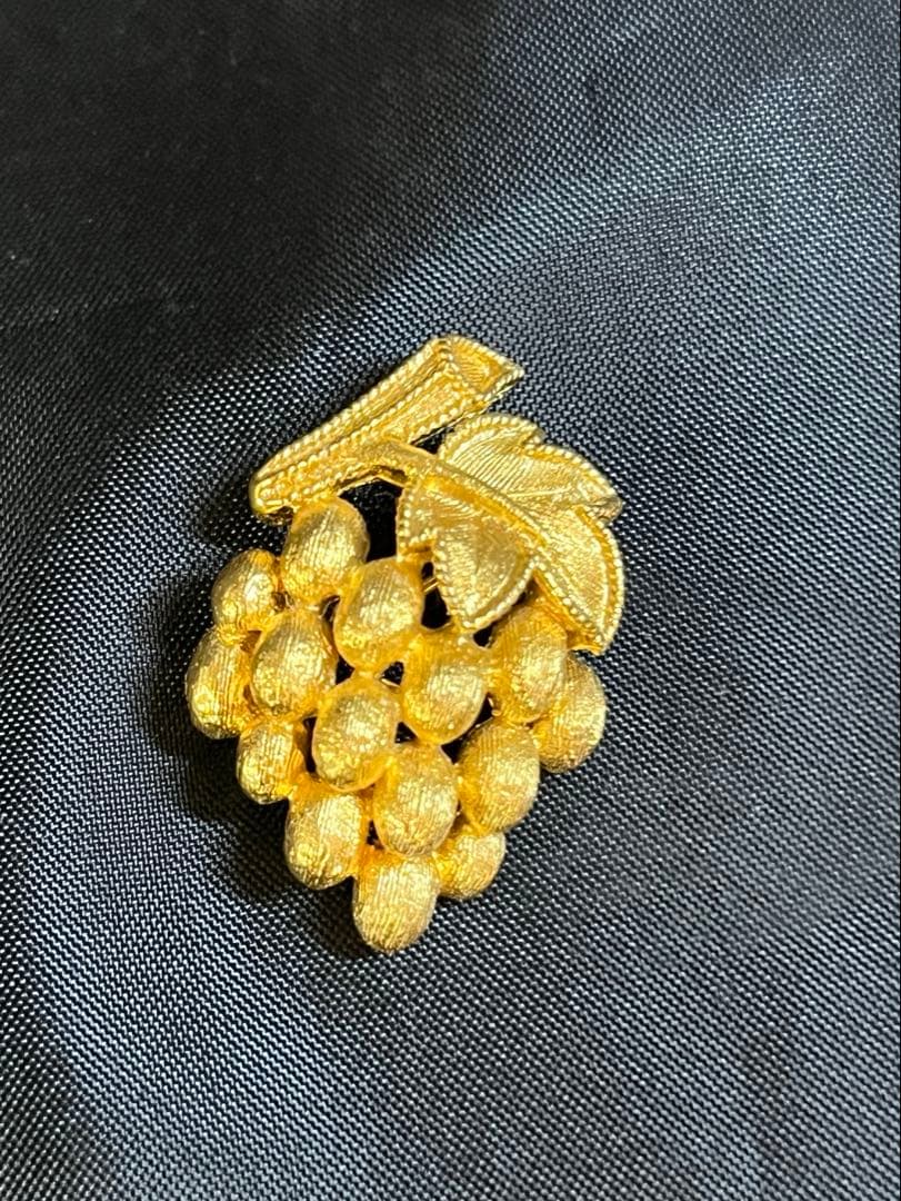 Trifari トリファリ 碌山 など ヴィンテージ ブローチ おまとめ