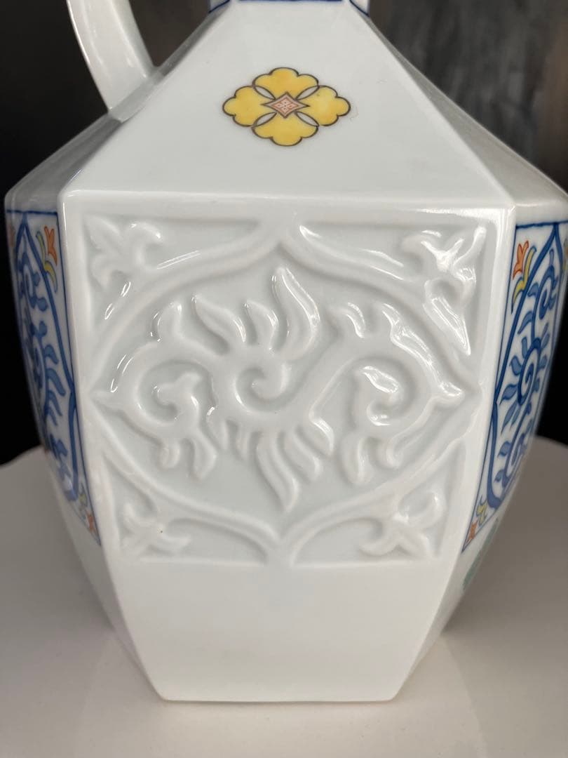 青とオレンジの装飾陶器花瓶