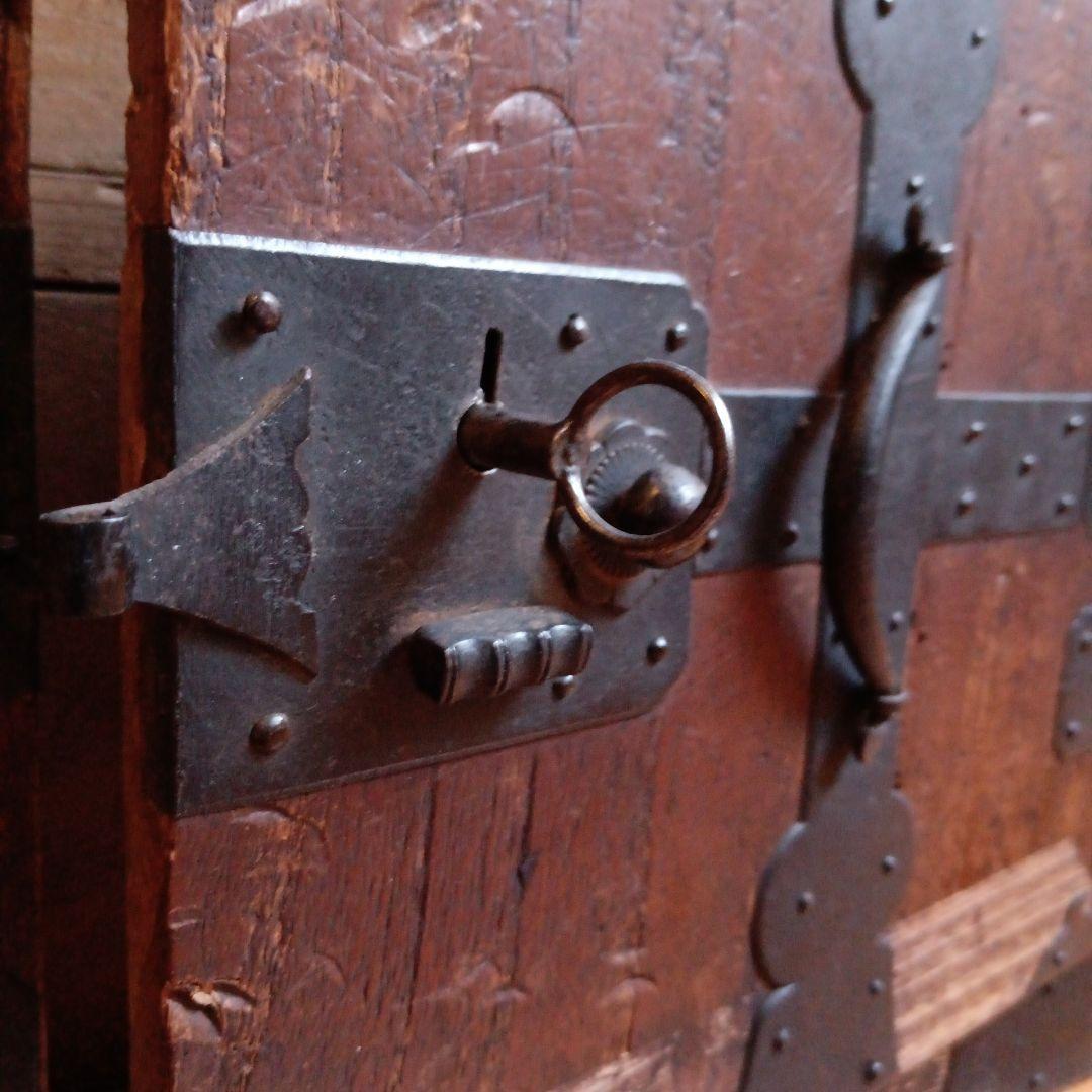 幕末〜明治初期頃　帳場箪笥 商家用／鉄金具多数／書き印あり