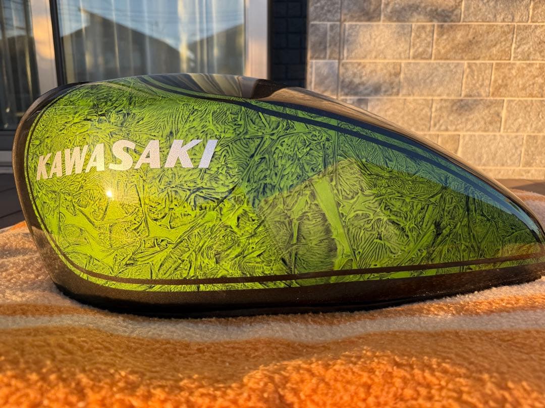 ゼファー 400 外装　ラップ塗装　最終値下げ！