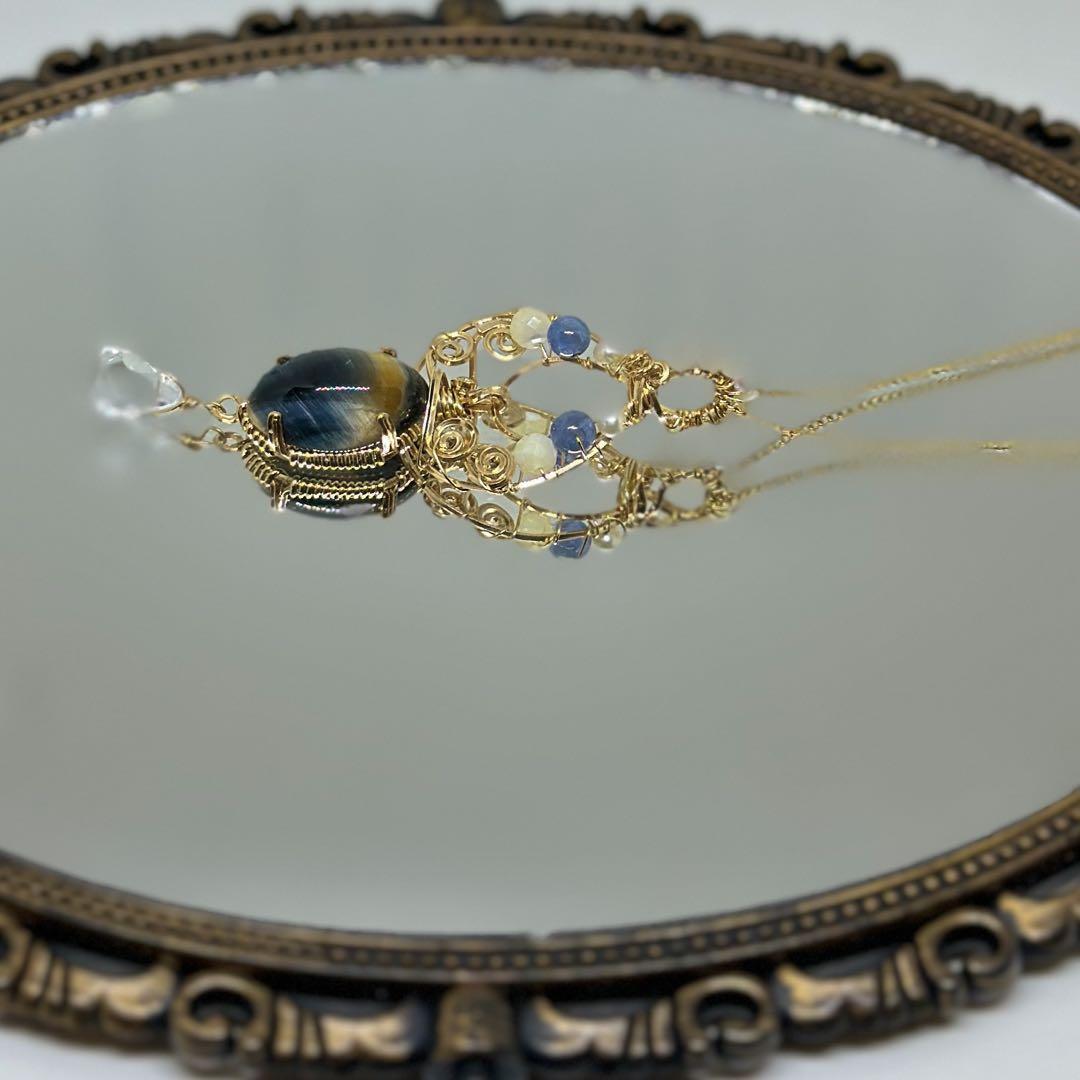 キャッツアイが美しいホークスアイの14kgfワイヤージュエリー