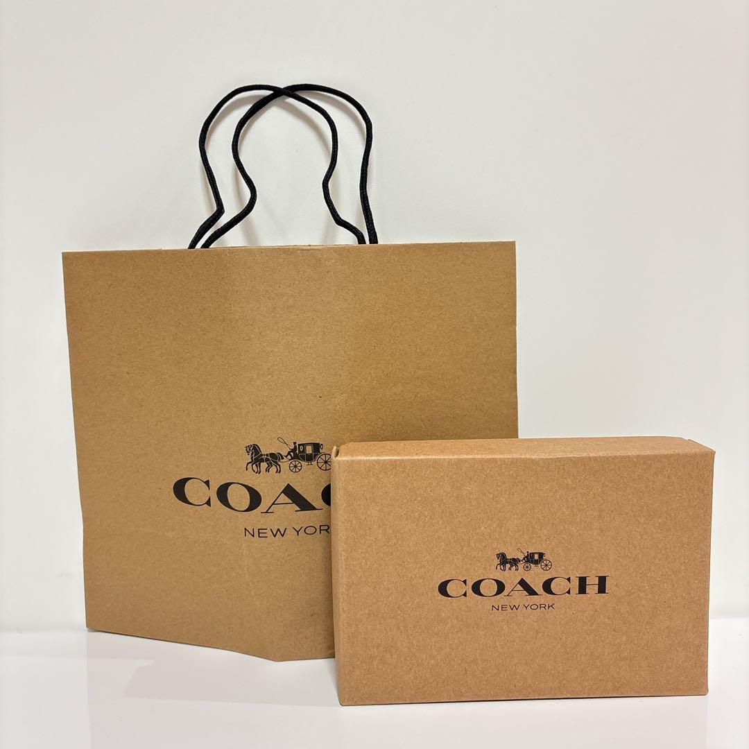 ✨新品未使用✨COACH コーチ 二つ折り 財布 ブラウン