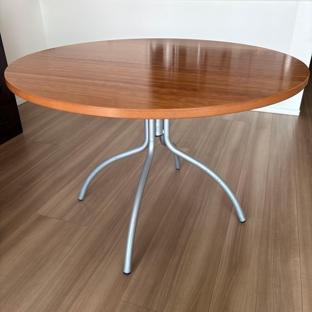 BoConcept/ボーコンセプト occa/オッカ ダイニングテーブル 丸型