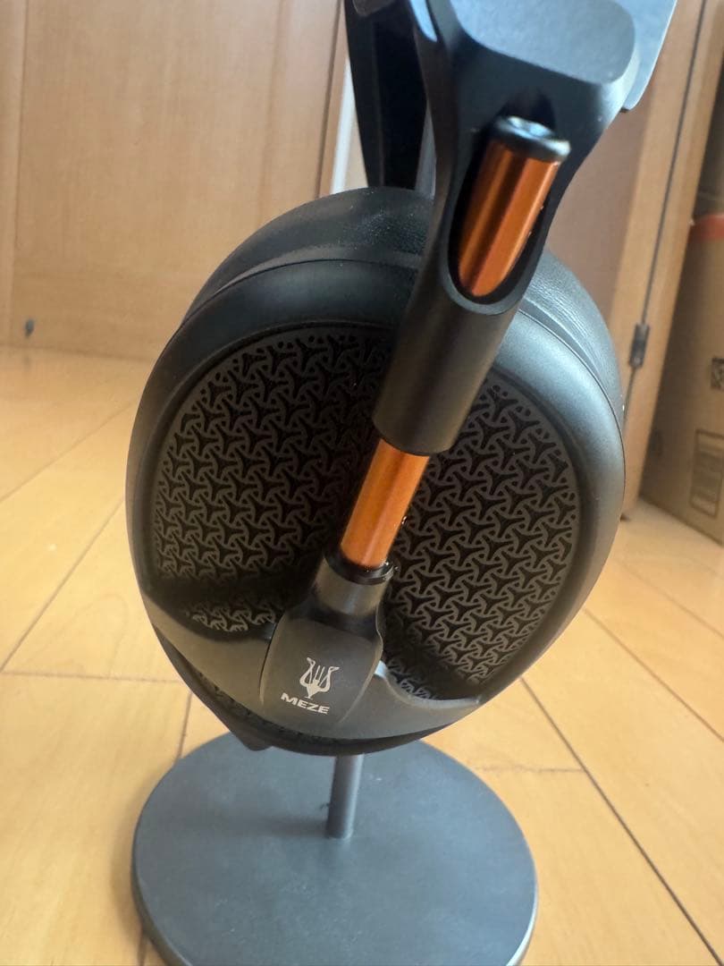 ヘッドホン Meze Audio Empyrean JET BLACK