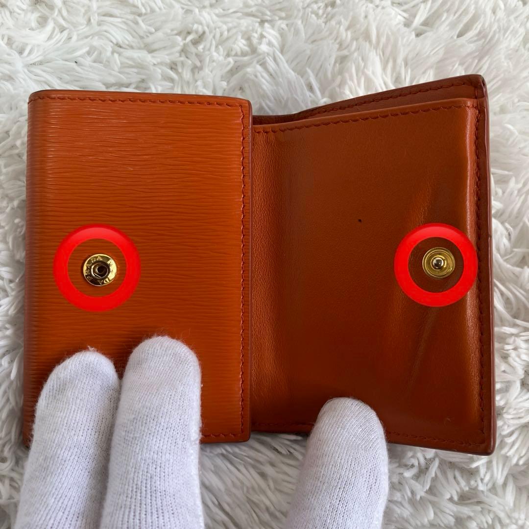 付属品✨FRID 付　プラダ　ヴィッテロムーブ　折り財布 1MH021 オレンジ