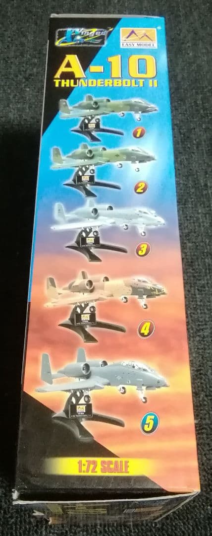 A10サンダーボルトII1:72塗装済完成品模型２機セット(イージーモデル)新品