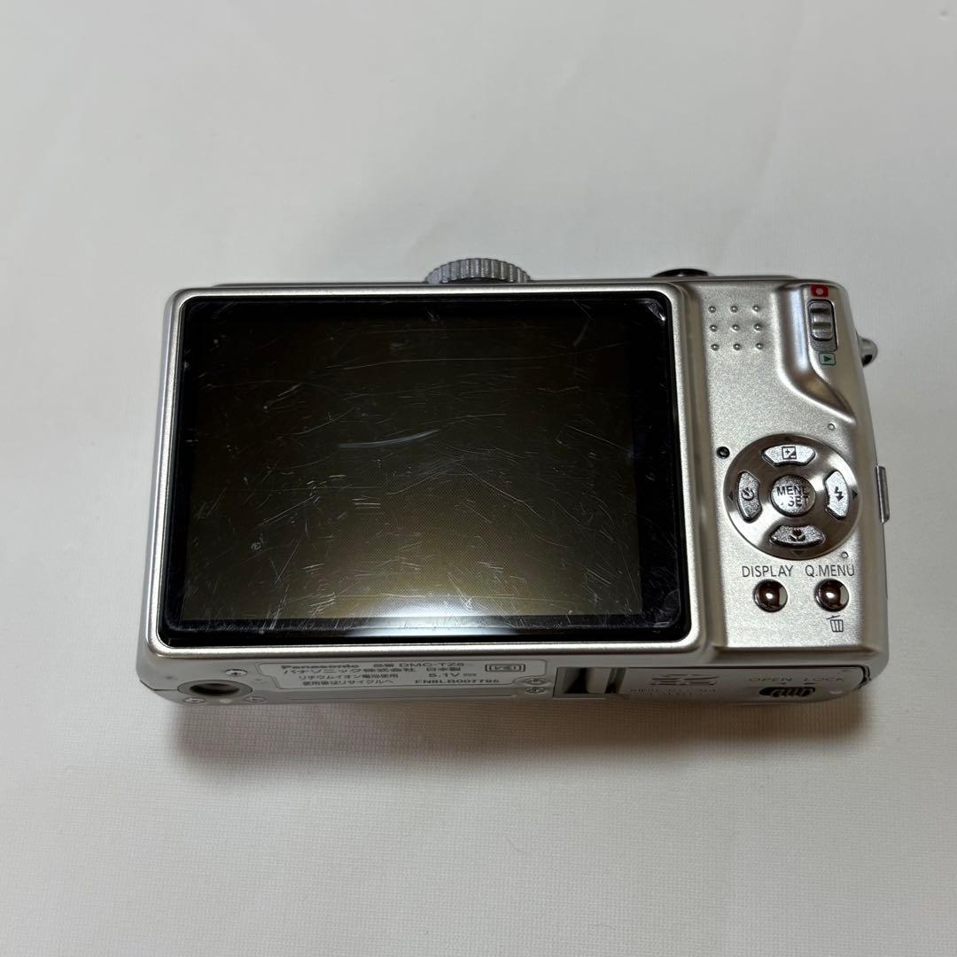★美品★ Panasonic デジカメ LUMIX DMC-TZ5 シルバー