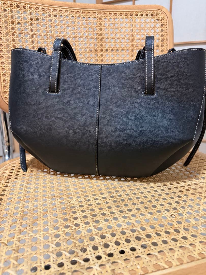 polene cyme mini ブラック テクスチャード エクリュ ステッチ