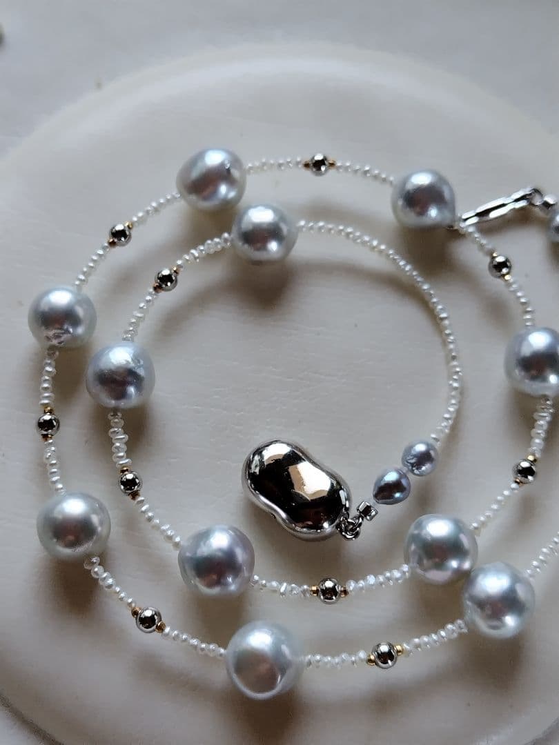 アコヤ真珠シルバーグレーの大珠、あこや砂芥子パールのネックレス