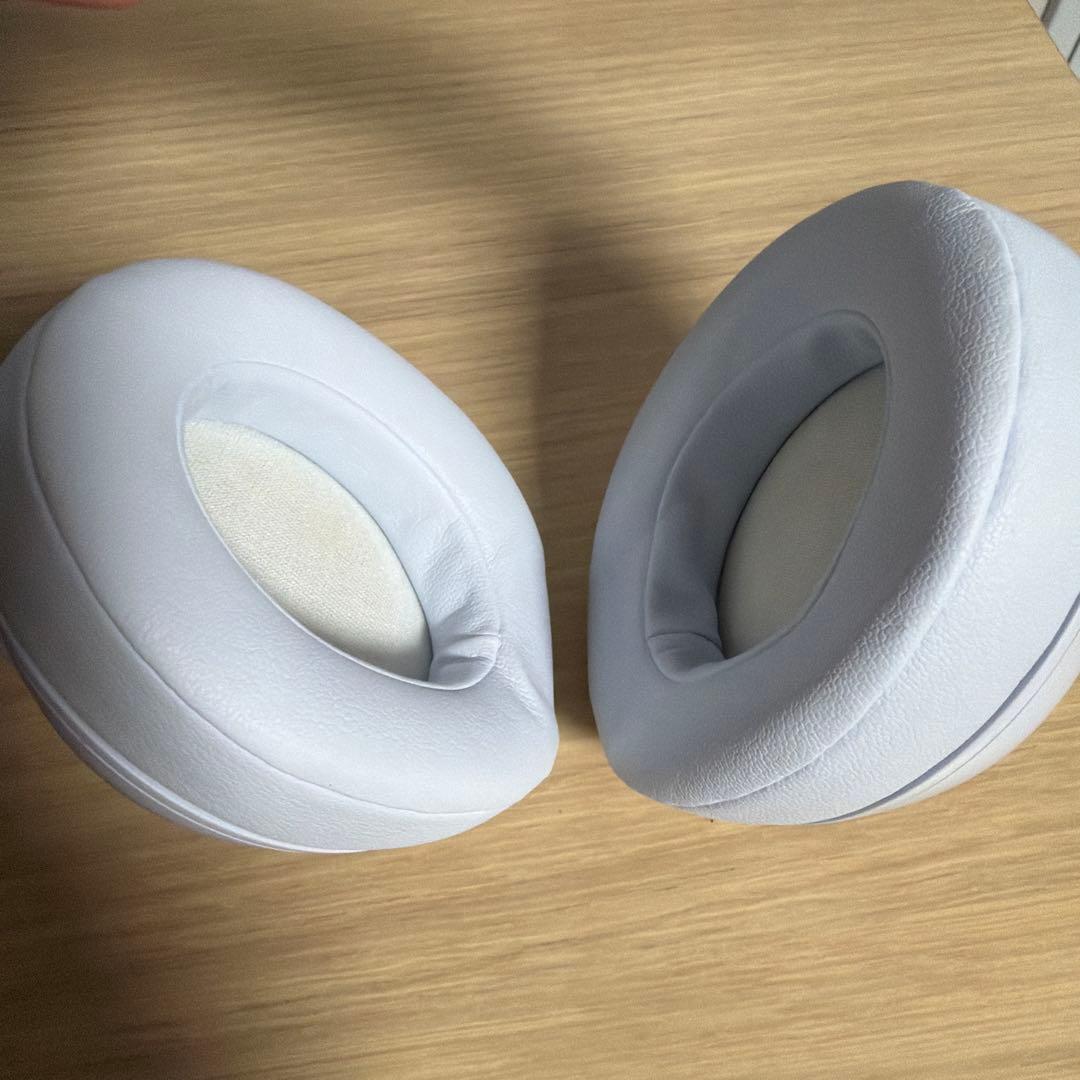 Beats Studio3 Wireless ホワイト