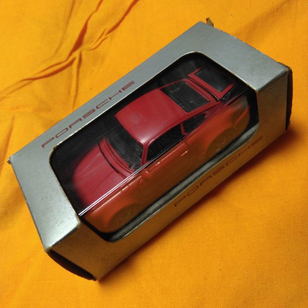 西ドイツ製、Porsche 純正911 Turbo ミニカー 赤