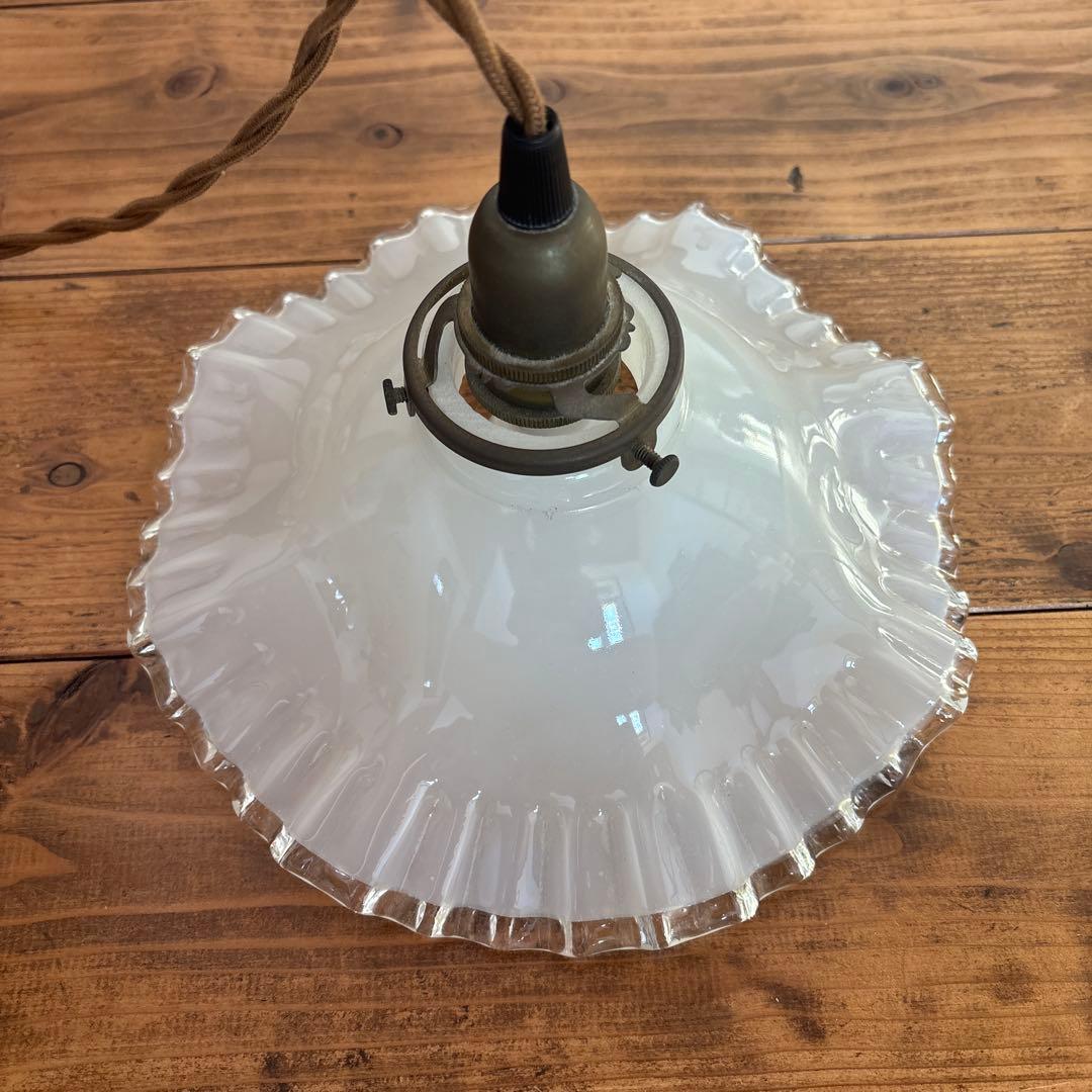 ミルクガラス ペンダントライト アンティーク レトロ照明