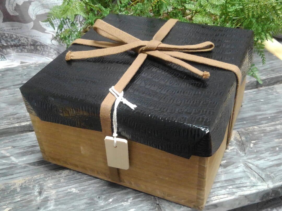 ♥美濃焼　志野　鉢　桐箱付き　志野織部　骨董品