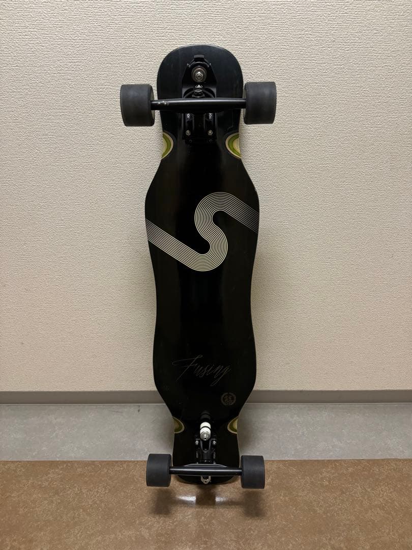 YOROI SKATE スケートボー　ド 黒　鎧 風神